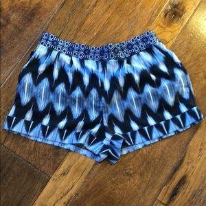 Soulmates shorts. Small